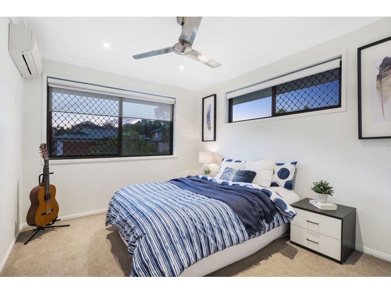 20 Hayman Street, Redland Bay QLD 4165