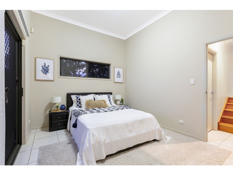 20 Hayman Street, Redland Bay QLD 4165