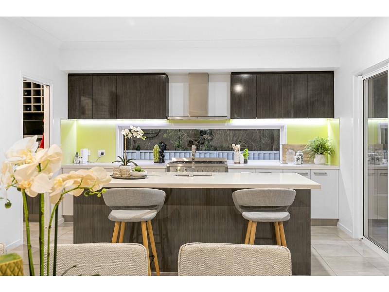 83 Waterville Drive, Thornlands QLD 4164