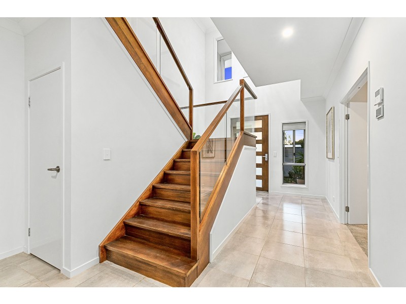 83 Waterville Drive, Thornlands QLD 4164