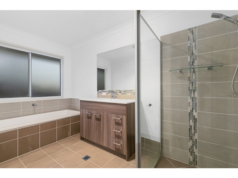 83 Waterville Drive, Thornlands QLD 4164