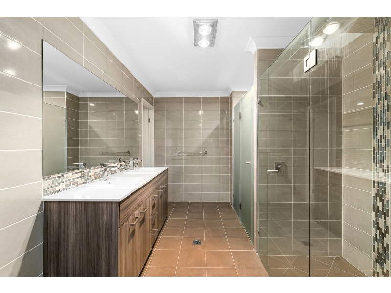 83 Waterville Drive, Thornlands QLD 4164