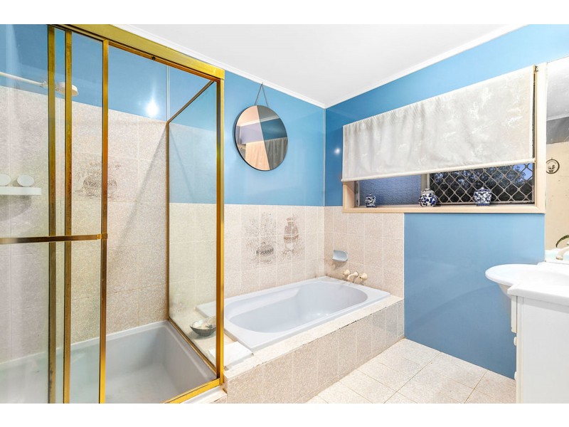 11-13 Mudlo Street, Redland Bay QLD 4165