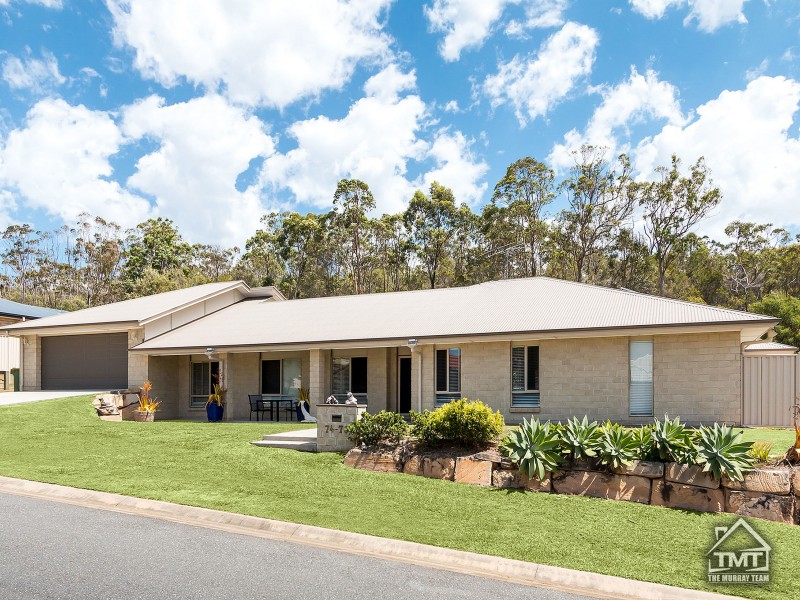 74-76 Emperor Drive, Redland Bay QLD 4165