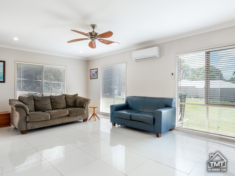 74-76 Emperor Drive, Redland Bay QLD 4165