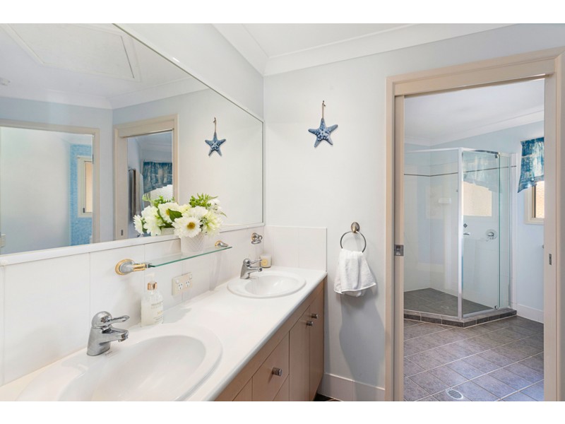 23 Wilohurst Drive, Redland Bay QLD 4165