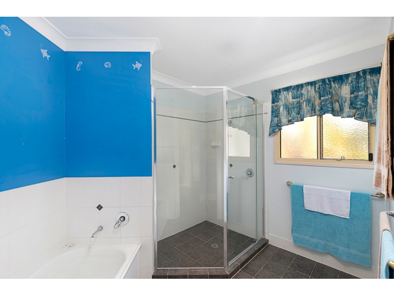 23 Wilohurst Drive, Redland Bay QLD 4165