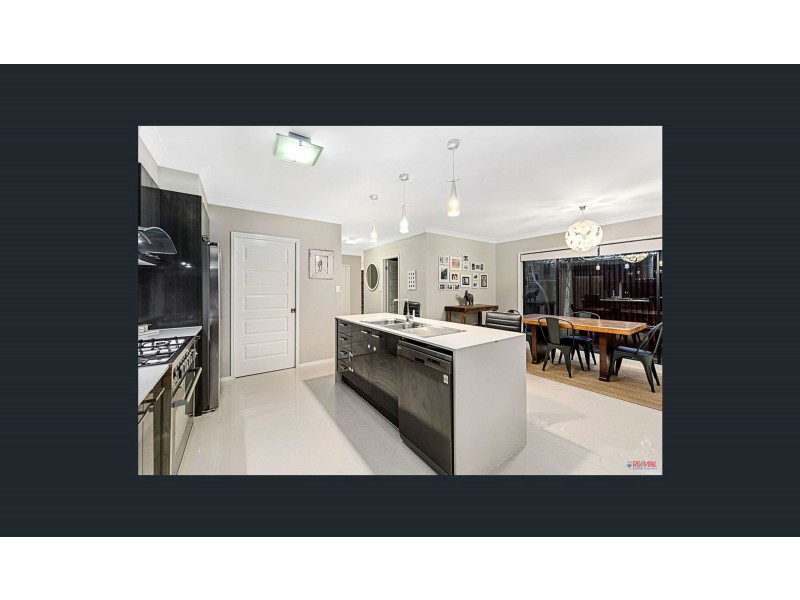 30 Pentecost Place, Redland Bay QLD 4165