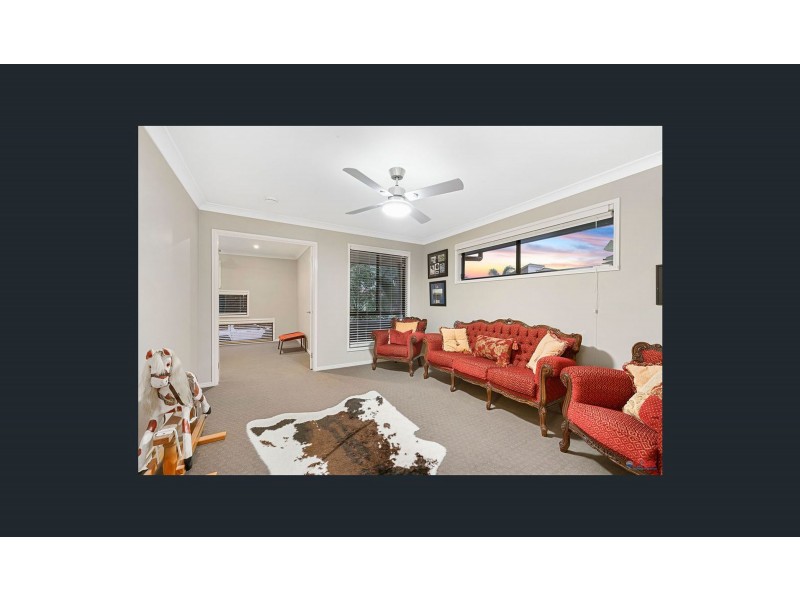 30 Pentecost Place, Redland Bay QLD 4165