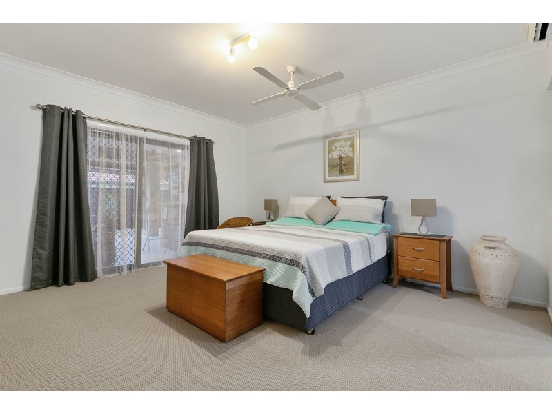 10 Truro Court, Redland Bay QLD 4165