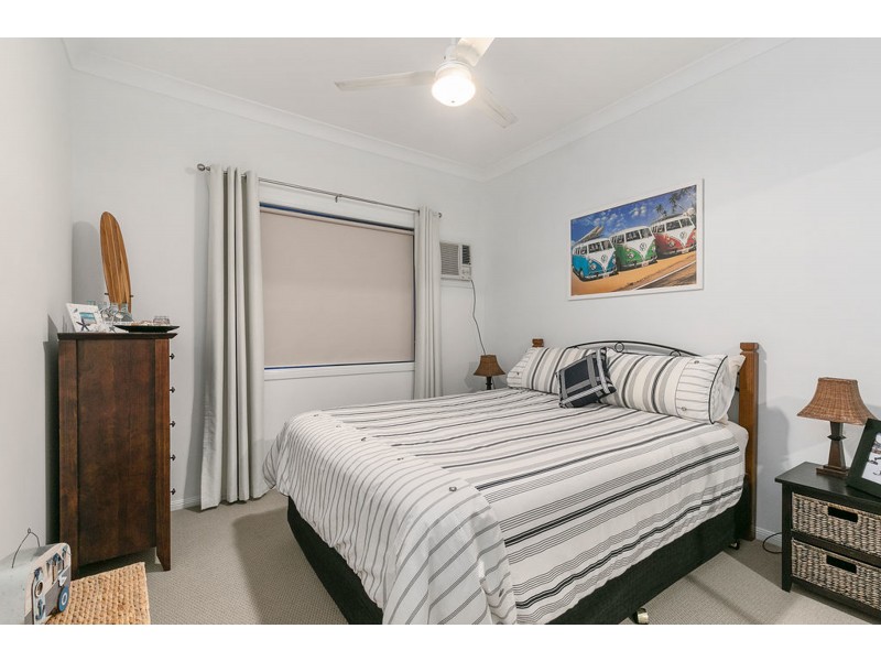 10 Truro Court, Redland Bay QLD 4165