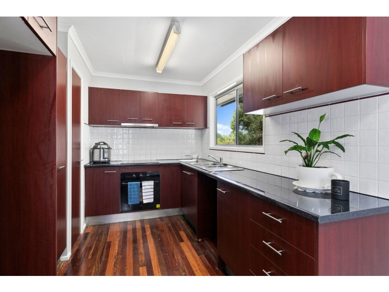 24 Banks Street, Capalaba QLD 4157