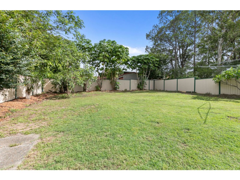 24 Banks Street, Capalaba QLD 4157