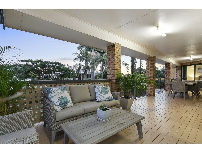 11 Long Street, Cleveland QLD 4163