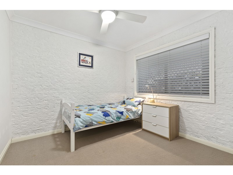 11 Long Street, Cleveland QLD 4163