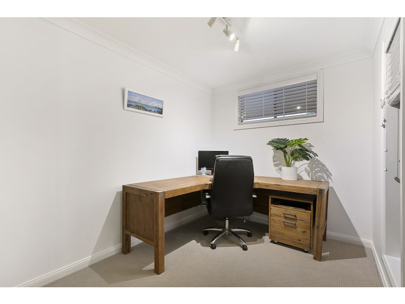 11 Long Street, Cleveland QLD 4163