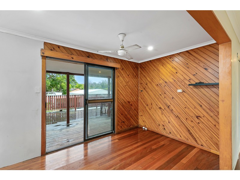 4 Larbonya Cres, Capalaba QLD 4157