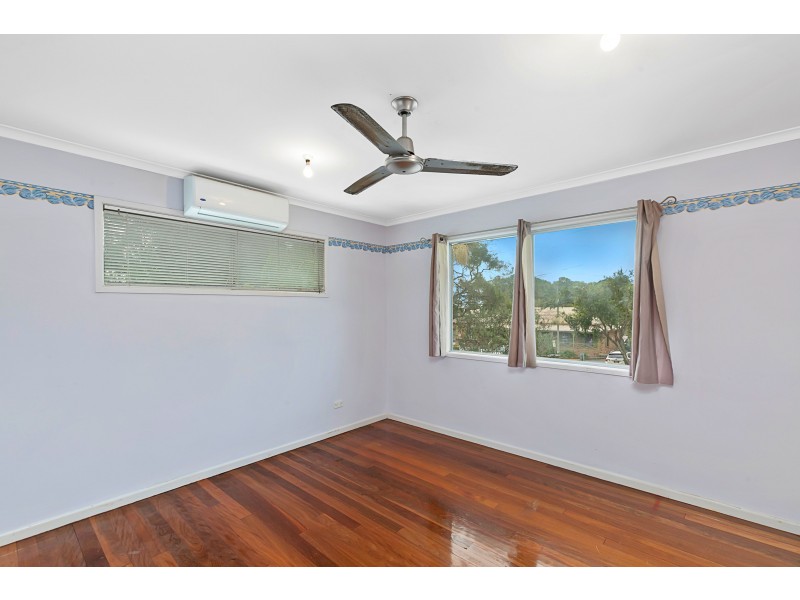 4 Larbonya Cres, Capalaba QLD 4157