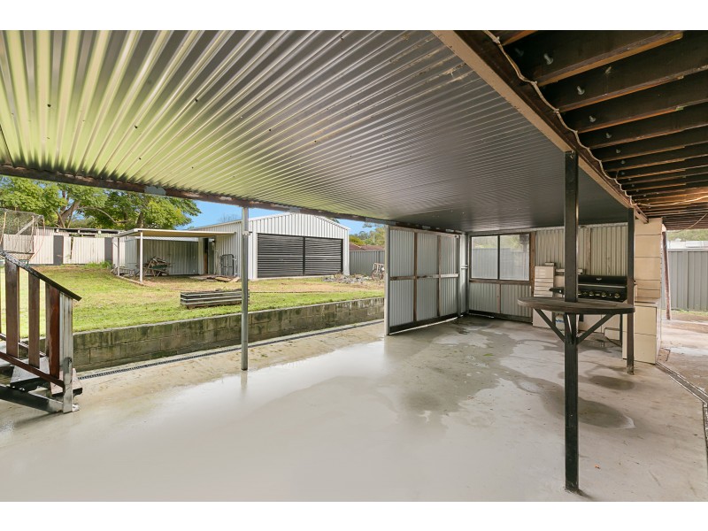 4 Larbonya Cres, Capalaba QLD 4157