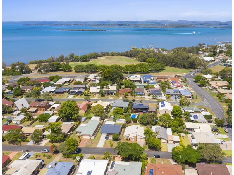 16 Vera Street, Redland Bay QLD 4165