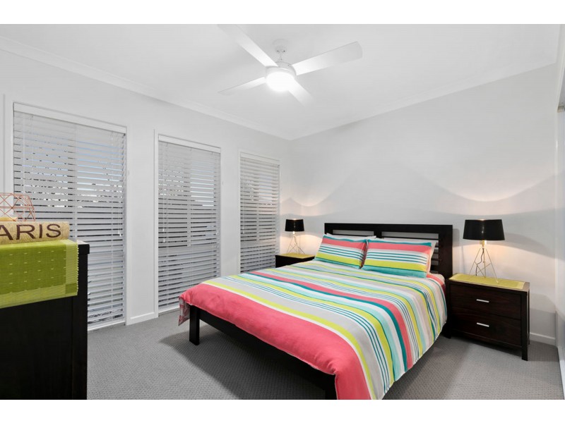 20 Capella Drive, Redland Bay QLD 4165