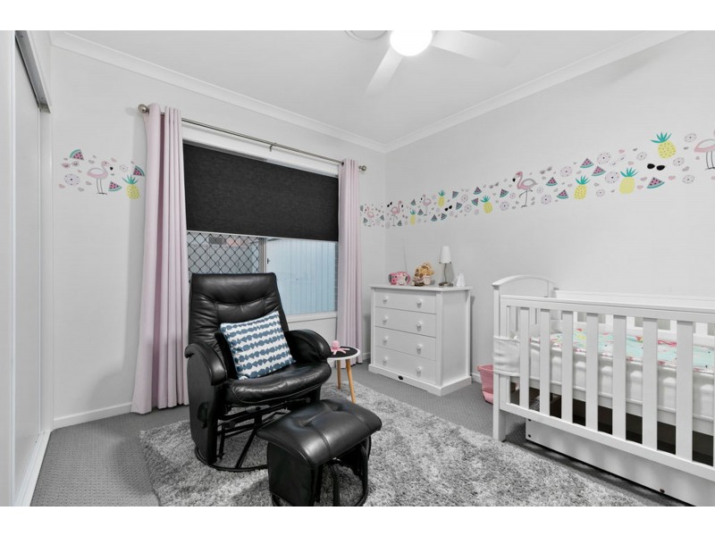 20 Capella Drive, Redland Bay QLD 4165