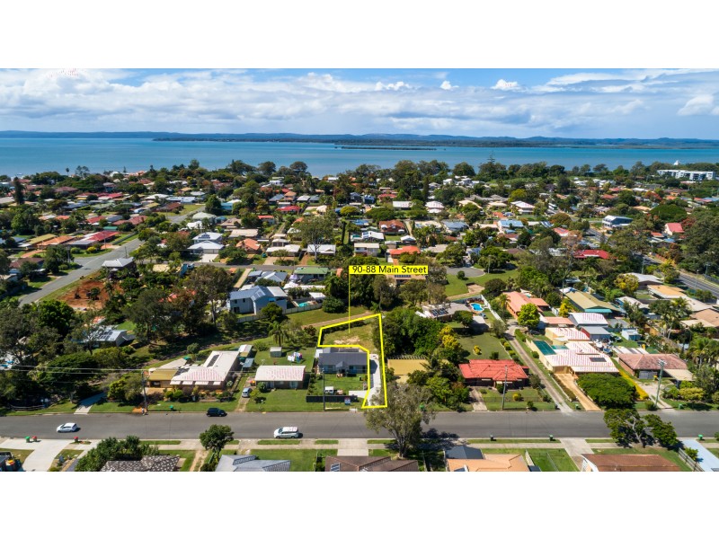 90 Main Street, Redland Bay QLD 4165
