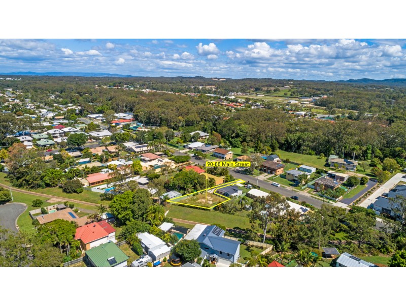 90 Main Street, Redland Bay QLD 4165