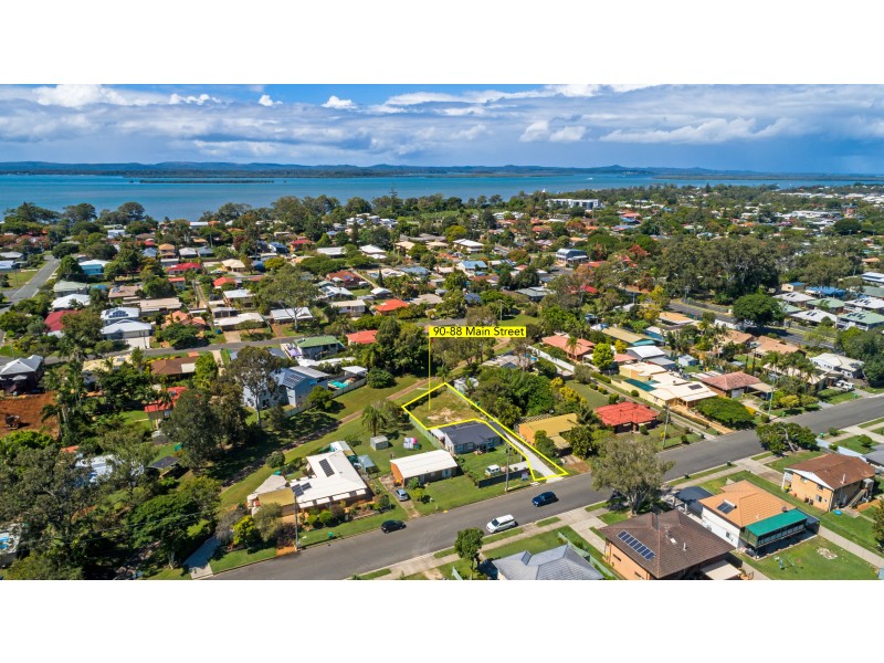90 Main Street, Redland Bay QLD 4165