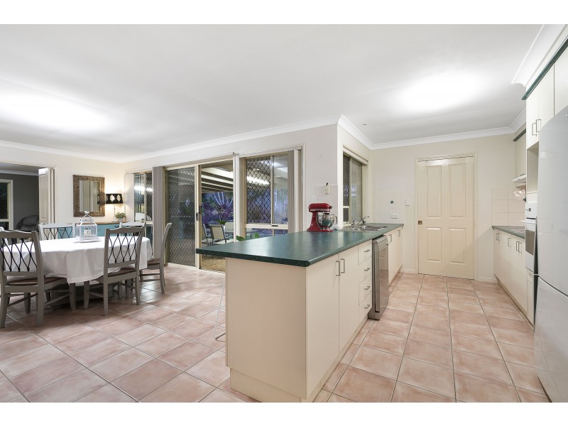 3 Fletcher Terrace, Ormiston QLD 4160