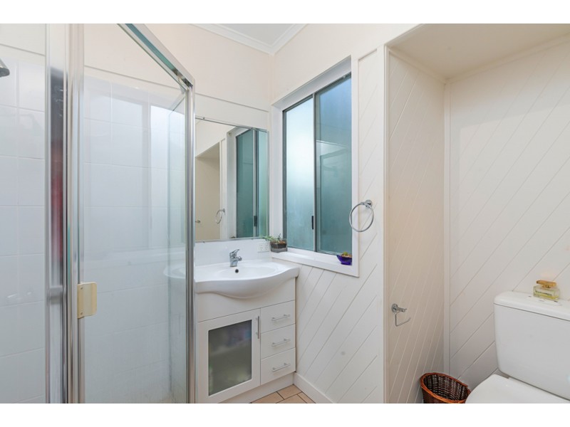 54 Uplands Terrace, Wynnum QLD 4178