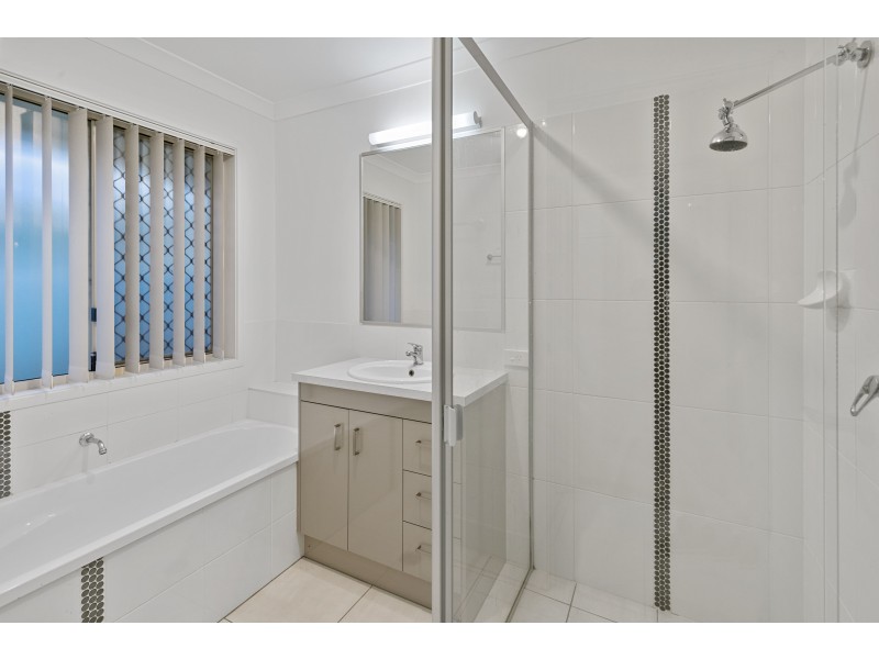 1/22 Nottinghill Street, Birkdale QLD 4159