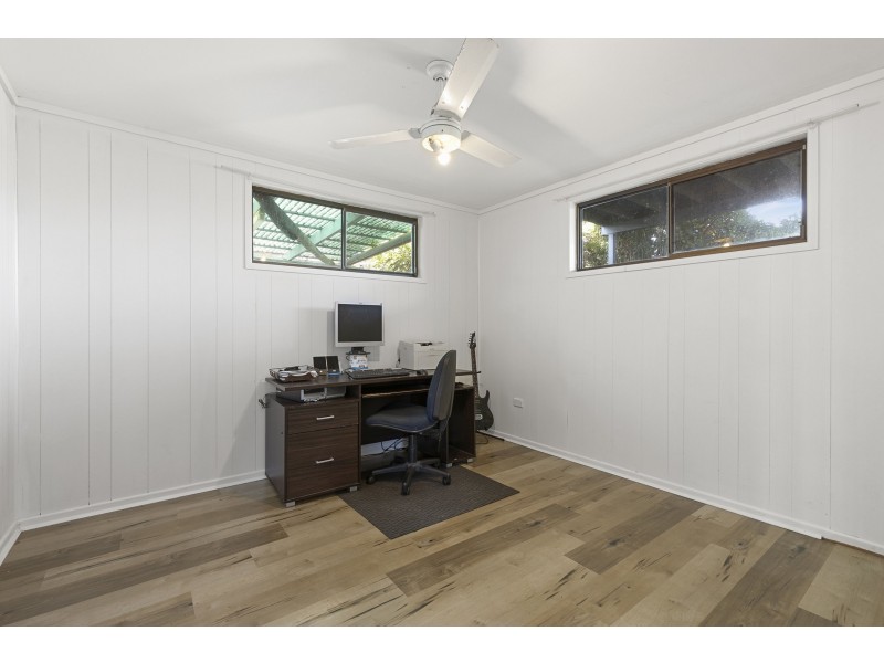 35 Wilkie St, Redland Bay QLD 4165