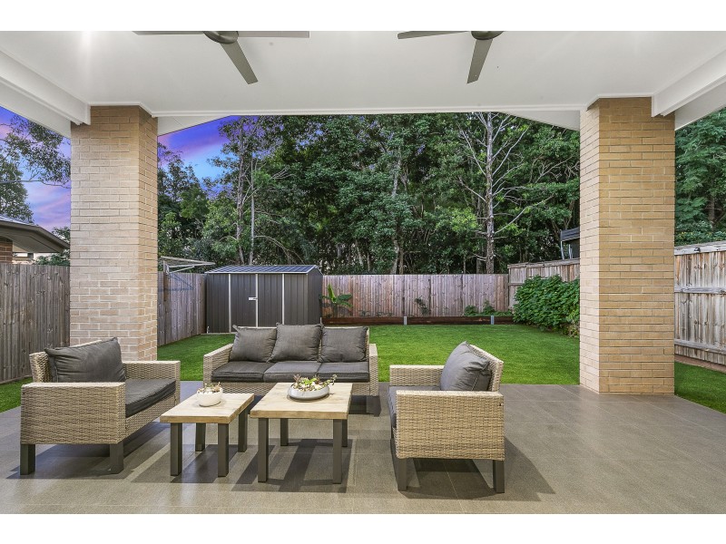 27 Dundas Street, Ormiston QLD 4160