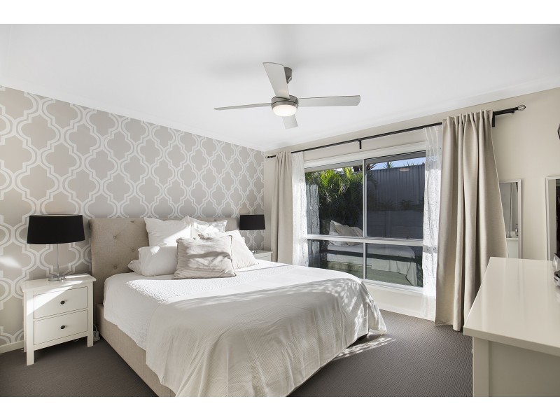 53 Unwin Road, Redland Bay QLD 4165