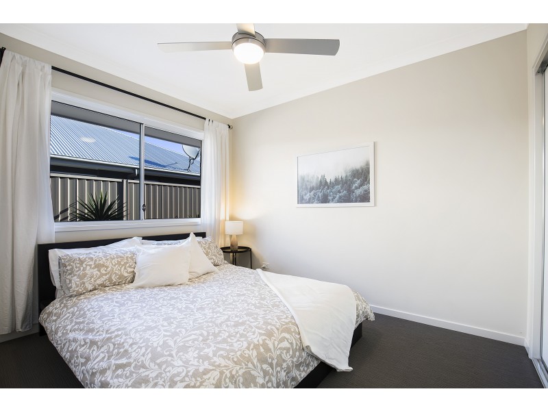53 Unwin Road, Redland Bay QLD 4165