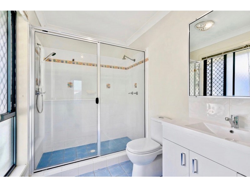 7 Crestwood Close, Ormiston QLD 4160