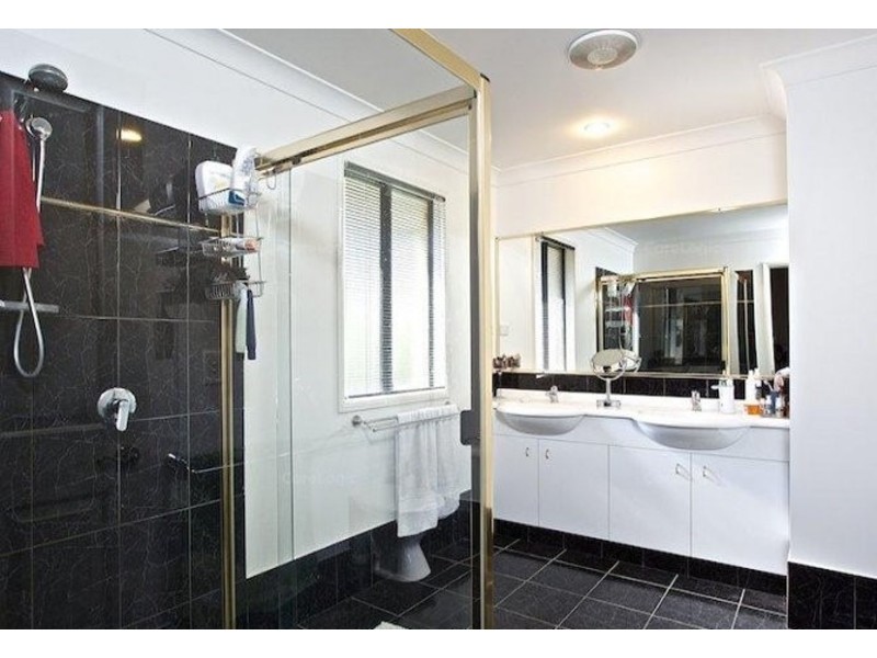 12 Ghost Gum Close, Thornlands QLD 4164