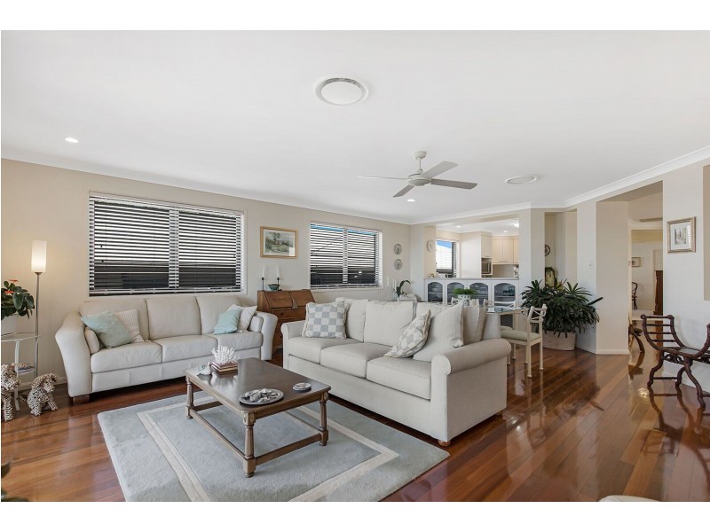 6 George Street, Ormiston QLD 4160