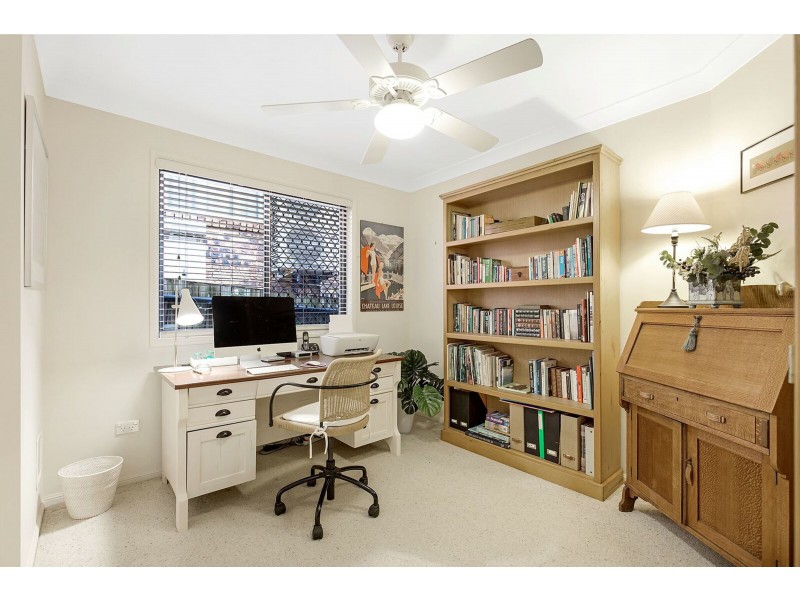 6 George Street, Ormiston QLD 4160