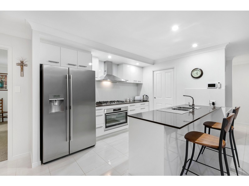 18 Angliss Circuit, Thornlands QLD 4164