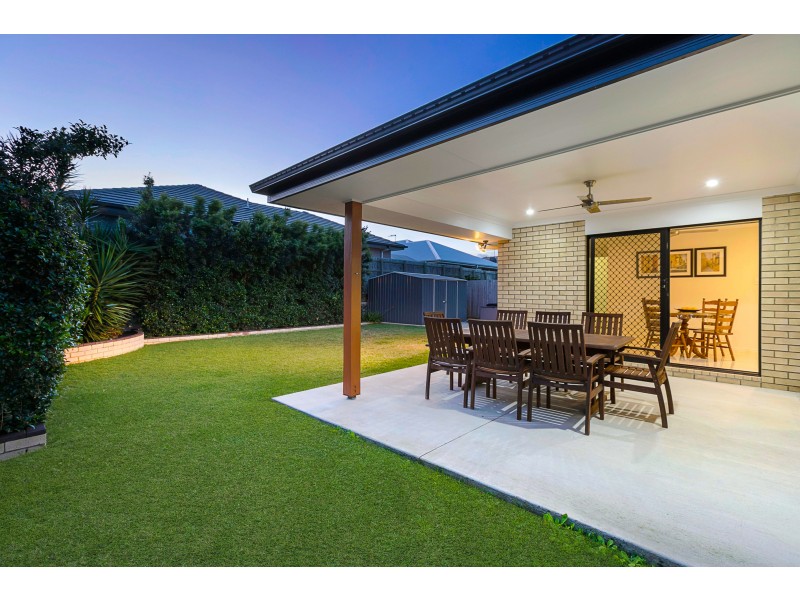 18 Angliss Circuit, Thornlands QLD 4164