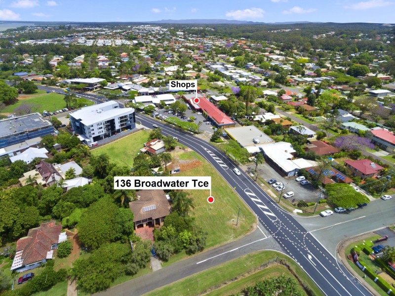 136 Broadwater Terrace, Redland Bay QLD 4165