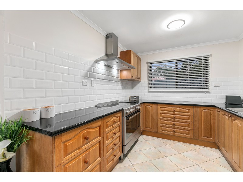 88 Main Street, Redland Bay QLD 4165