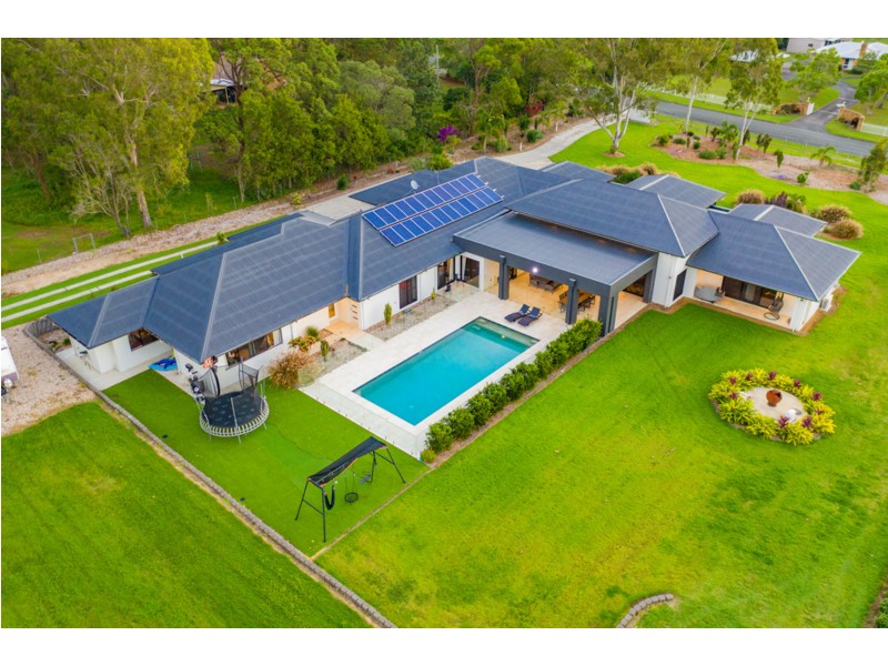38 Tipuana Drive, Capalaba QLD 4157