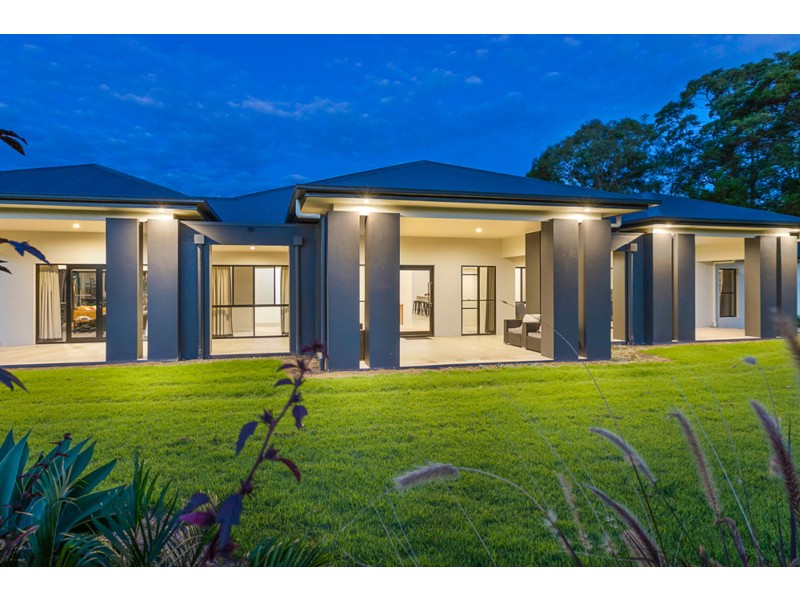 38 Tipuana Drive, Capalaba QLD 4157