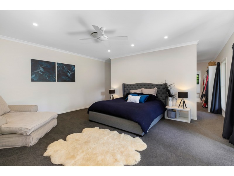 38 Tipuana Drive, Capalaba QLD 4157