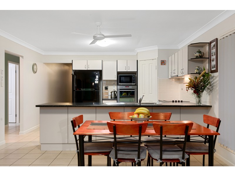 34 Schonrock Street, Wellington Point QLD 4160