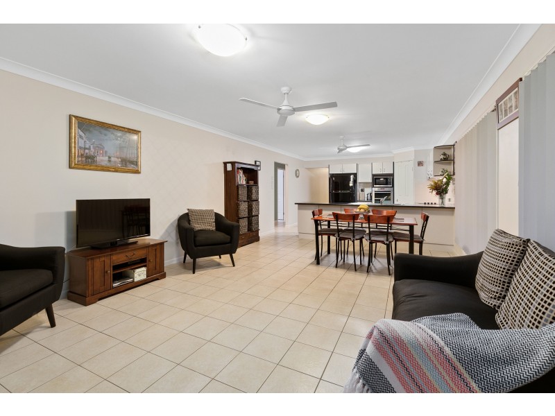 34 Schonrock Street, Wellington Point QLD 4160