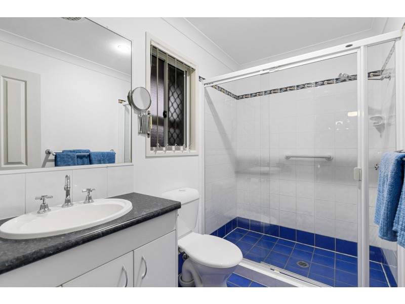 34 Schonrock Street, Wellington Point QLD 4160